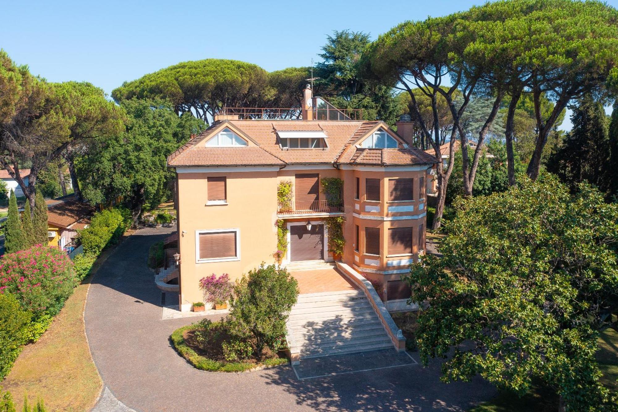 Apartment La Gallese By In Rom